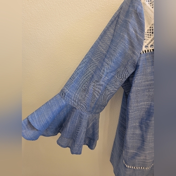 Loft Ladies Blouse with Crochet Details - Picture 2 of 7